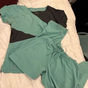 Greys anatomy scrubs